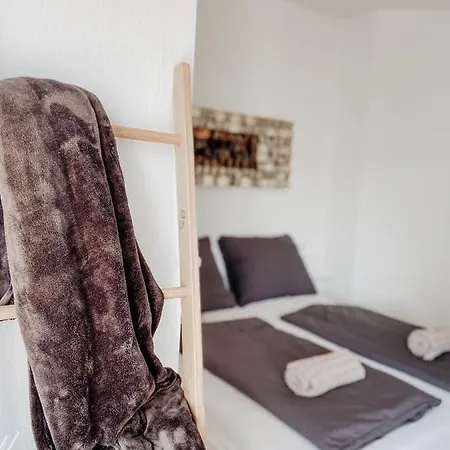 View Seecorso * Velden am Wörthersee