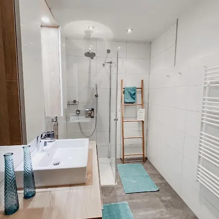 View Seecorso Apartman Velden am Wörthersee